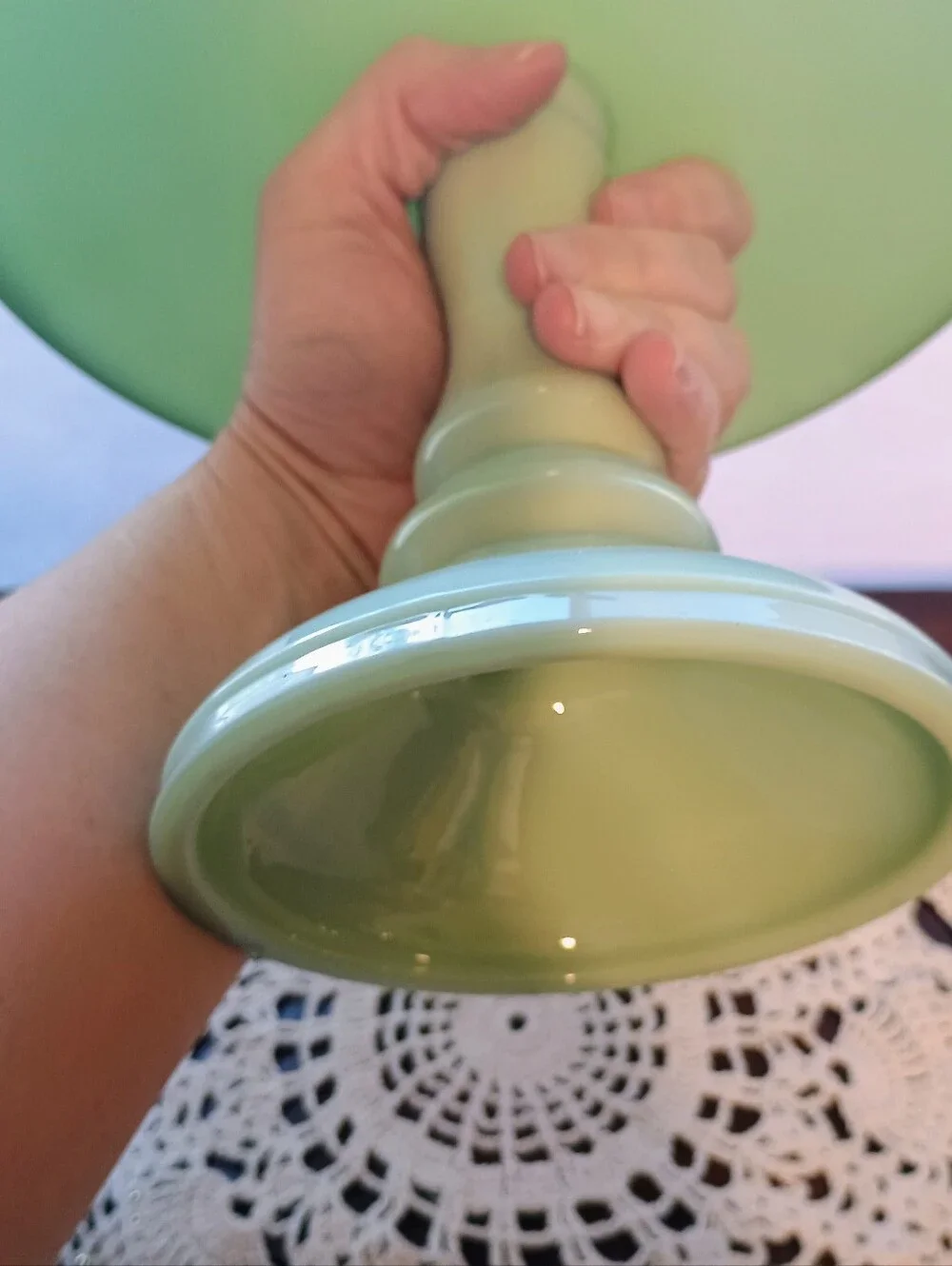 Jadeite Cake Pedestal (10 Inches)